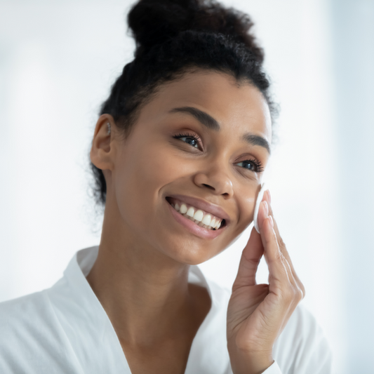 How to cleanse and tone your skin