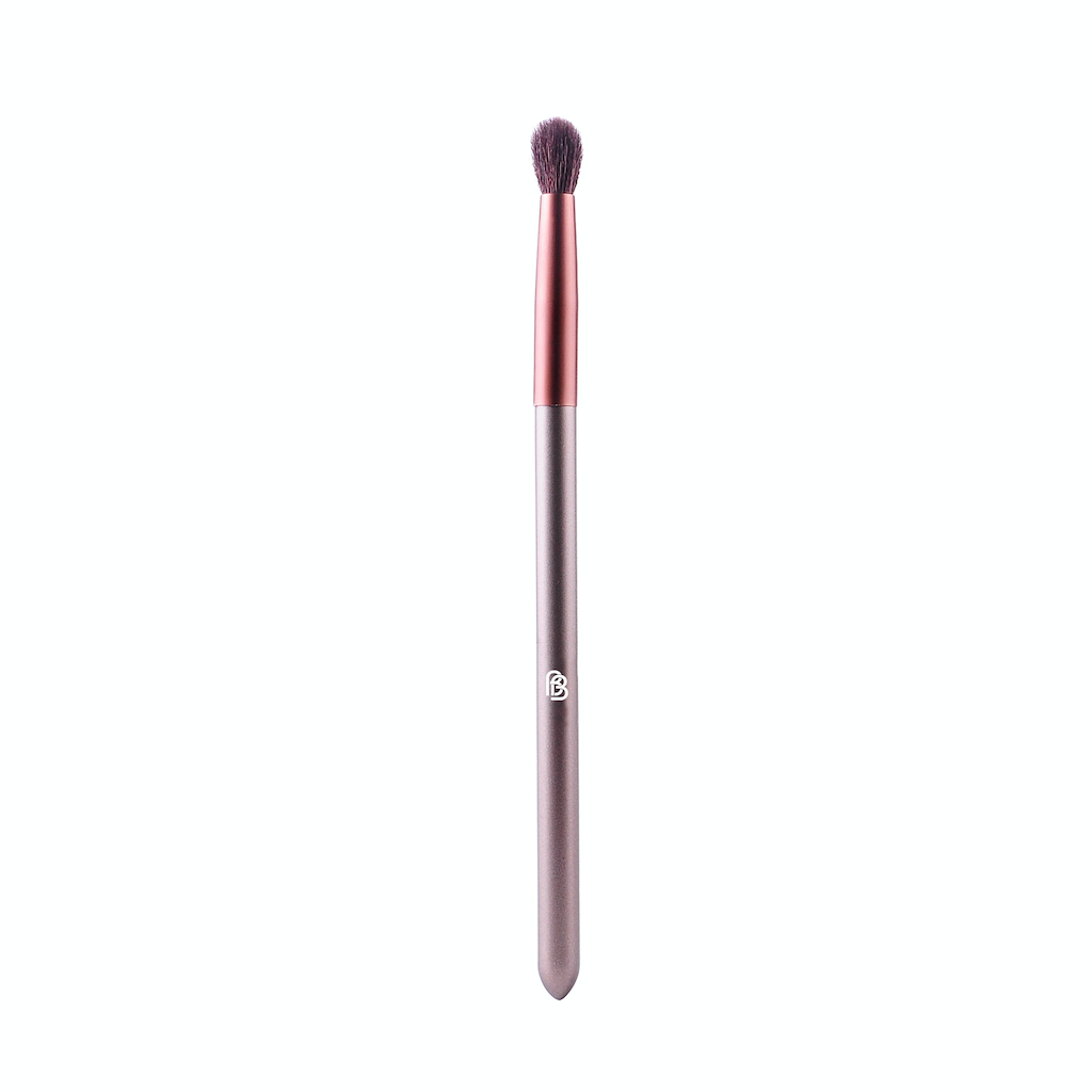BareFaced Beauty Tapered Eyeshadow Brush. Mineral eye shadow brush.
