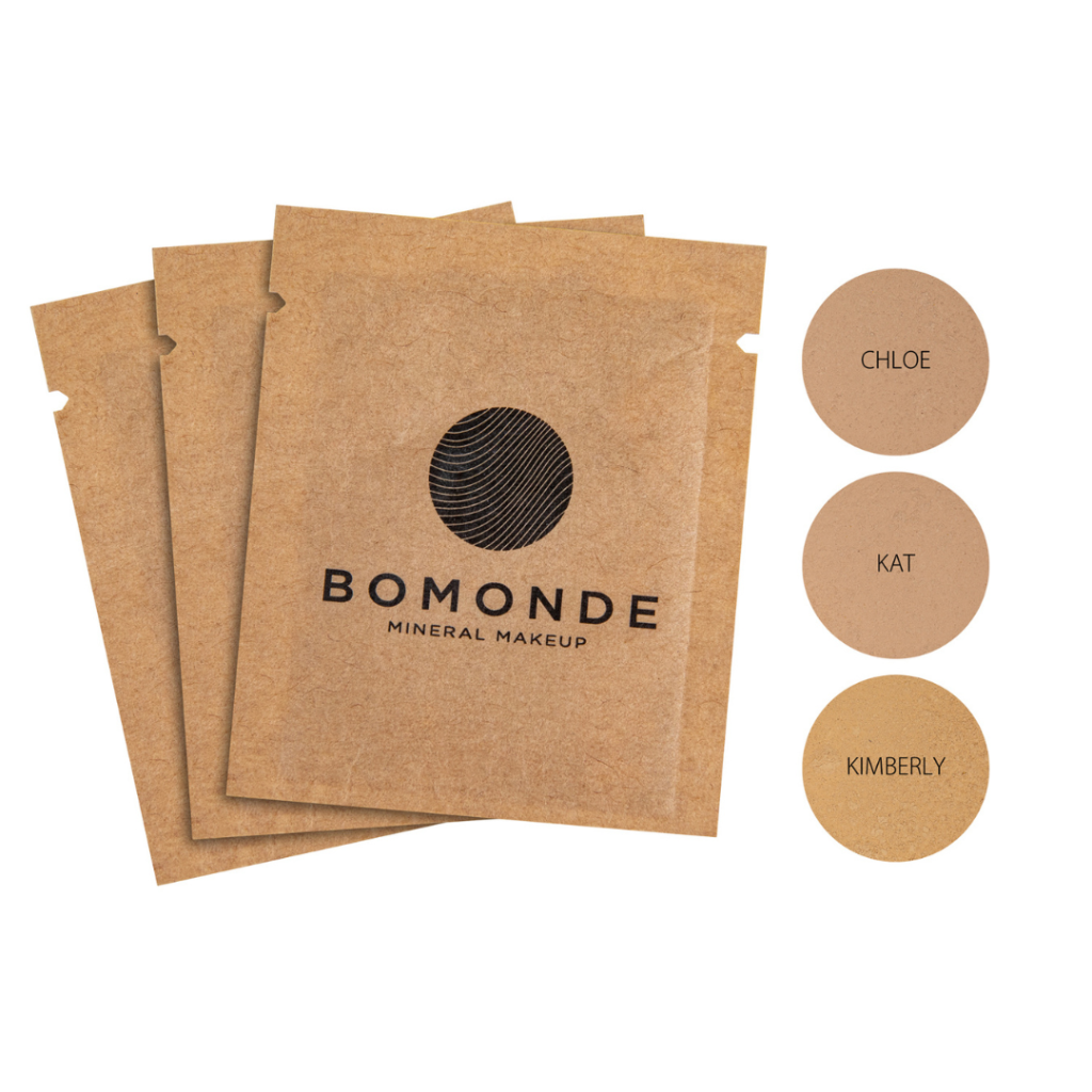 3 sachets of the Bomonde Mineral Foundation samples. To the left, 3 swatches showing shades Chloe, Kate and Kimberly.